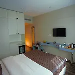 Perada &
