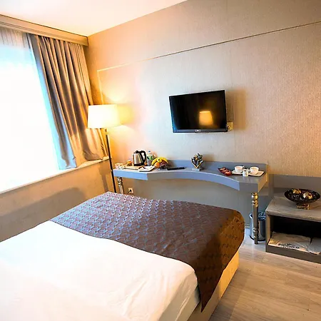 Hotel Perada & Istanbul