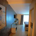 Hotel Perada &